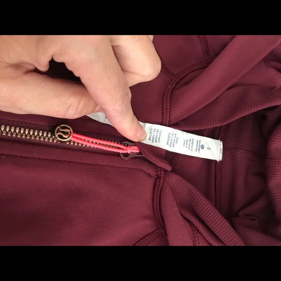 Ladies Lululemon Stride Jacket *Brushed burgundy - Picture 9 of 10